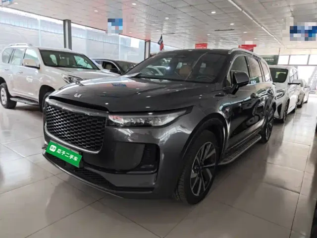 Фотография автомобиля — Li Auto ONE
