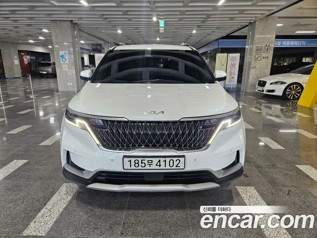 Фотография автомобиля — Kia Carnival 4th Gen