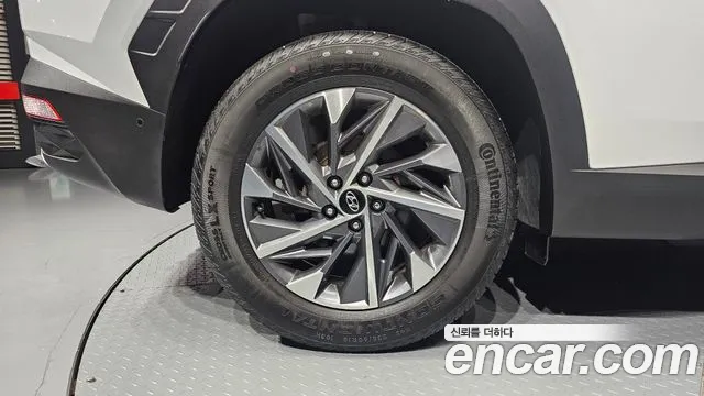 Hyundai Tucson NX4 — Фото автомобиля 5