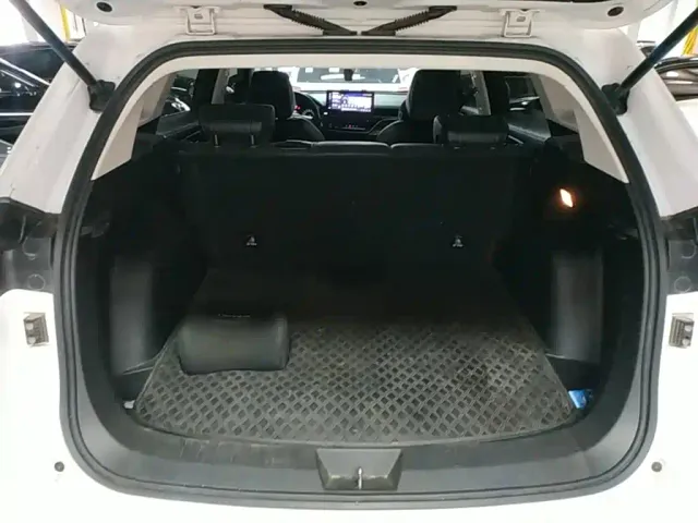 Haval H6 — Фото автомобиля 18