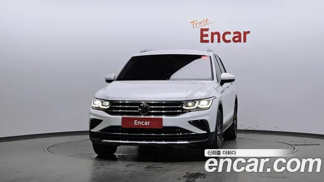 Volkswagen Tiguan Tiguan 2 поколение 2.0 TDI Premium — Фото автомобиля 3