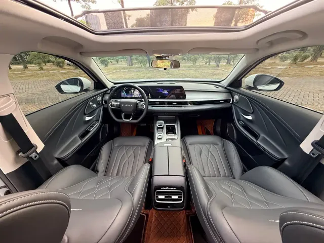 Chery Arrizo 8 — Фото автомобиля 13