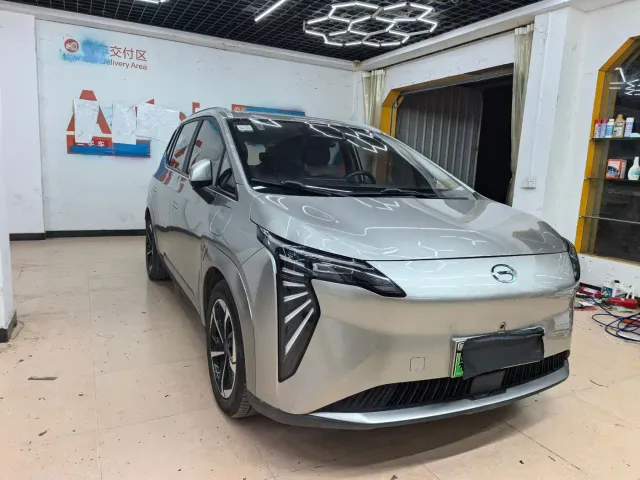 GAC Aion Y — Фото автомобиля 2