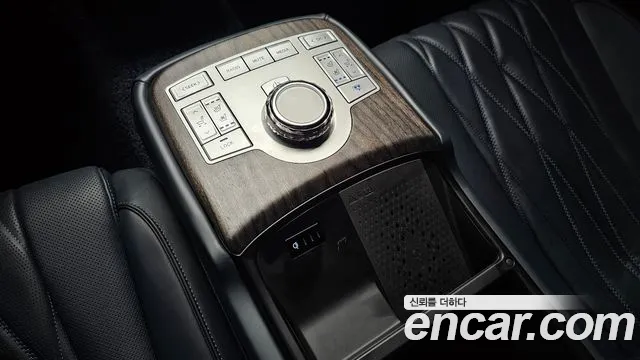 Genesis G80 RG3 — Фото автомобиля 30