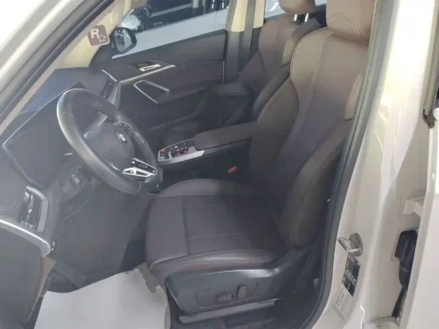 BMW X1 — Фото автомобиля 14