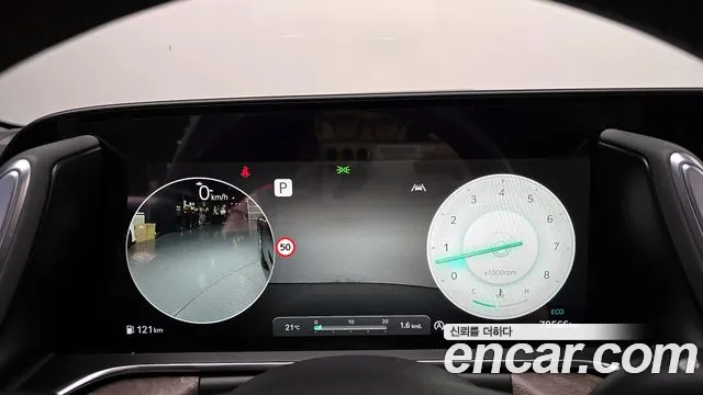Genesis G90 Бензин 3.5 турбо AWD — Фото автомобиля 8