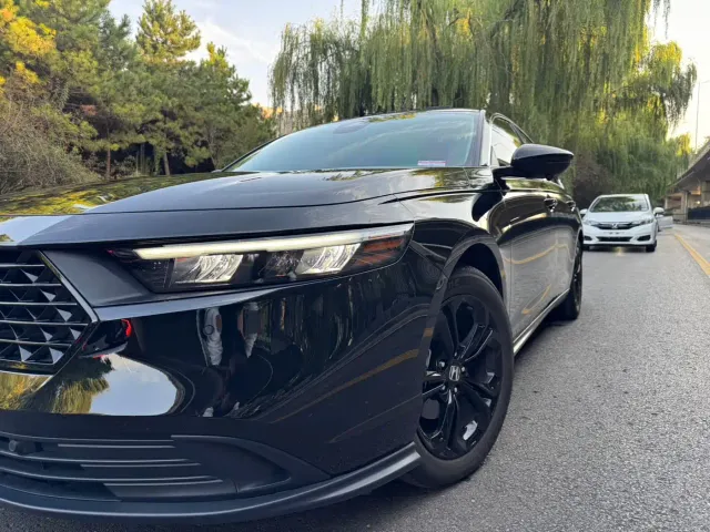 Honda Accord — Фото автомобиля 23