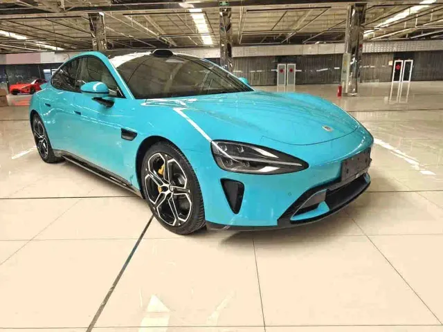 Xiaomi SU7 — Фото автомобиля 3