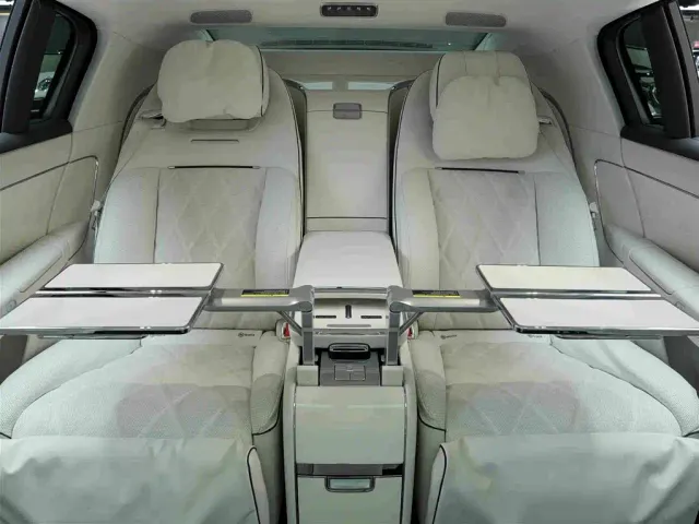 Maextro S800 — Фото автомобиля 15
