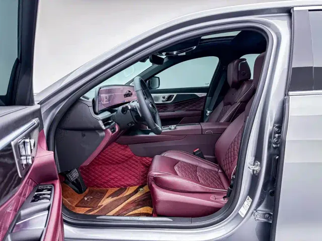 Cadillac CT6 — Фото автомобиля 9