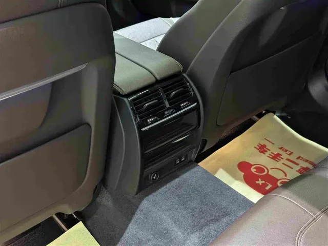 BMW 5 Series — Фото автомобиля 21