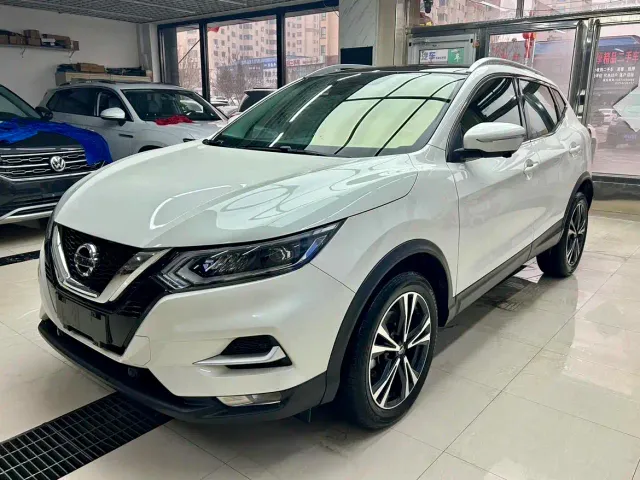 Фотография автомобиля — Nissan Qashqai