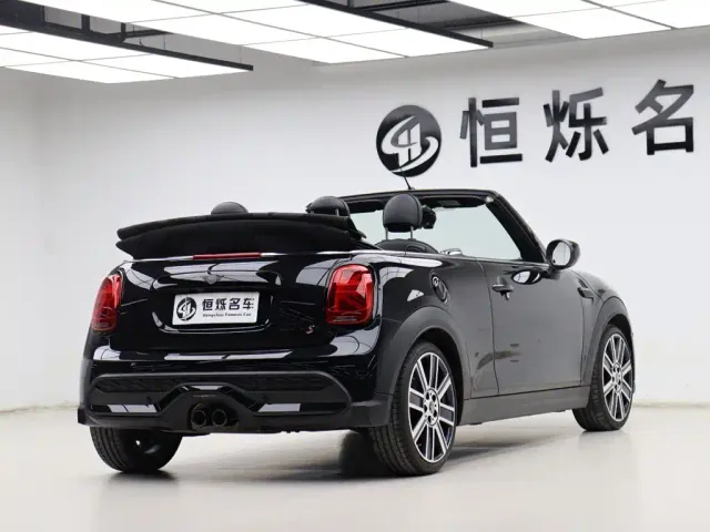 MINI Hatch — Фото автомобиля 23