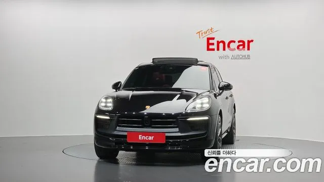 Porsche Macan — Фото автомобиля 3