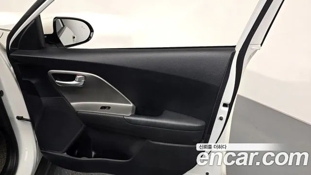 Kia Niro Niro Plus Earth — Фото автомобиля 24