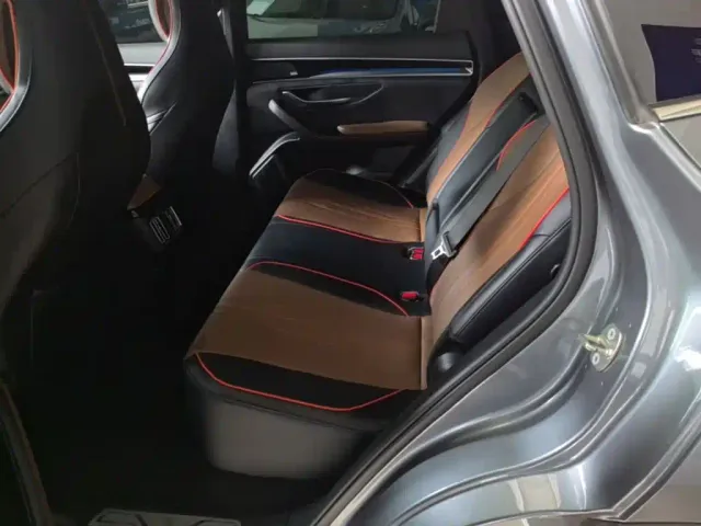 BYD Song PLUS — Фото автомобиля 16