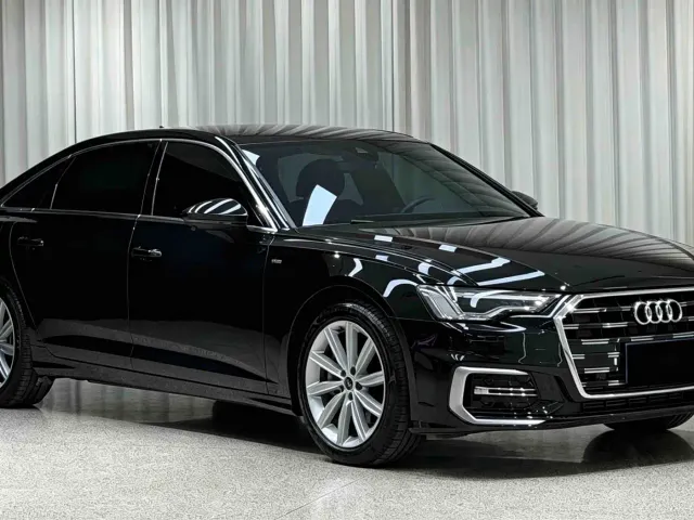 Audi A6L — Фото автомобиля 3