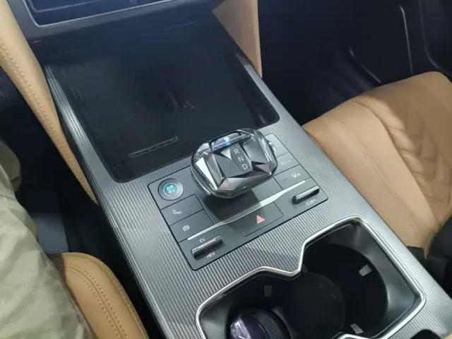 BYD Song L DM-i 2024 160km Superior — Фото автомобиля 13
