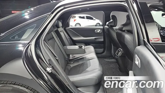 Hyundai Ioniq 6 — Фото автомобиля 16