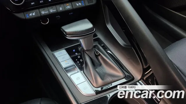 Hyundai Avante CN7 — Фото автомобиля 12