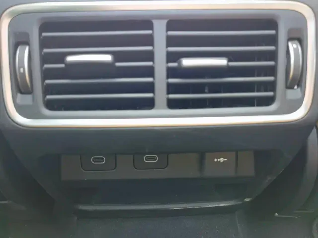 Land Rover Discovery Sport — Фото автомобиля 24