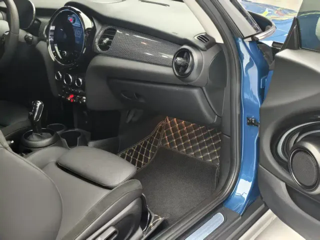 MINI Hatch — Фото автомобиля 6