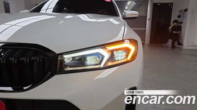 BMW 3-Series 3 серия (G20) 320i M Sport — Фото автомобиля 22