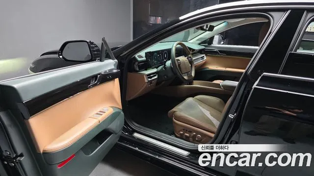 Hyundai Grandeur GN7 — Фото автомобиля 15
