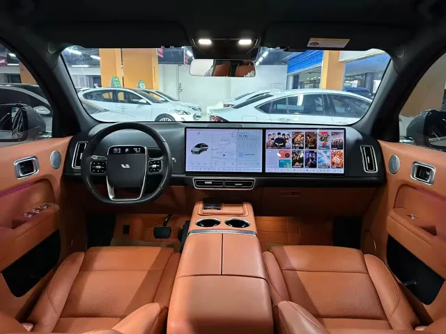 Li Auto L7 — Фото автомобиля 4