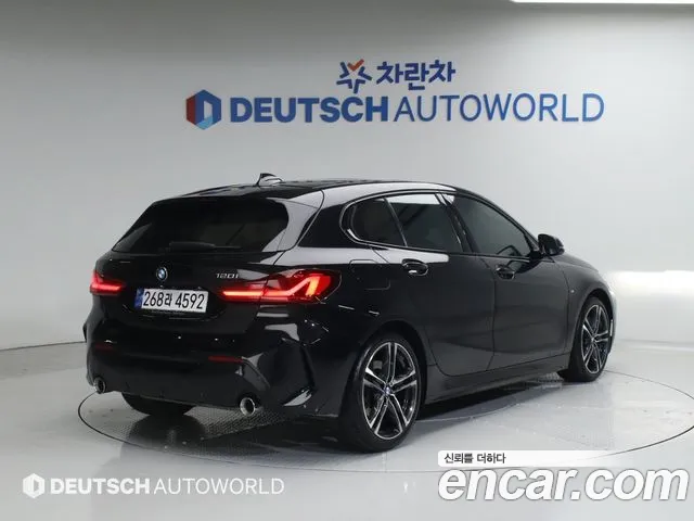 BMW 1-Series — Фото автомобиля 3