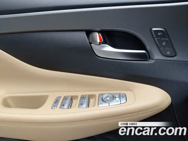 Hyundai Santafe — Фото автомобиля 26