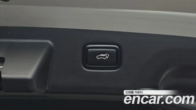 Kia Niro — Фото автомобиля 25