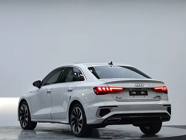 Audi A3 — Фото автомобиля 6