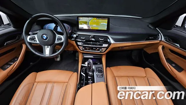 BMW 5-Series — Фото автомобиля 7