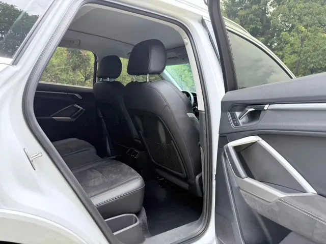 Audi Q3 — Фото автомобиля 13