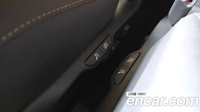 Kia Carnival 4th Gen — Фото автомобиля 30