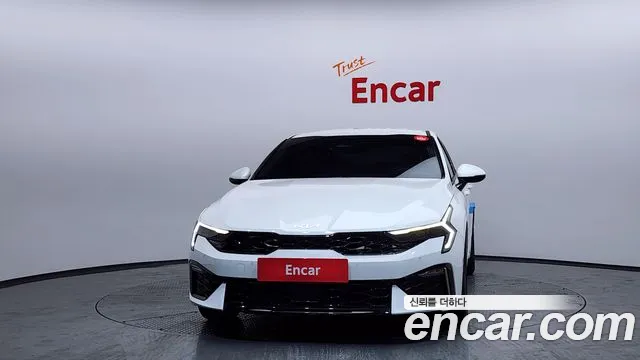 Kia K5 Prestige — Фото автомобиля 3