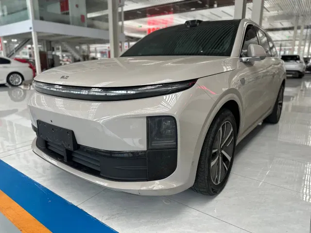 Фотография автомобиля — Li Auto L6