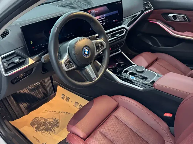 BMW i3 — Фото автомобиля 7