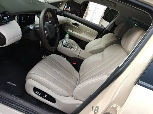 GAC Aion UT — Фото автомобиля 14