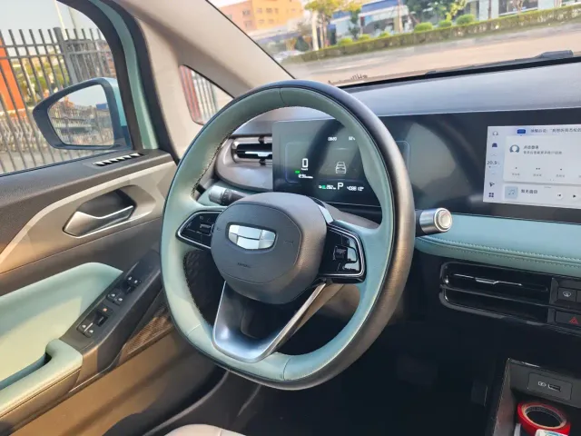 Geely Geometry E Firefly — Фото автомобиля 10