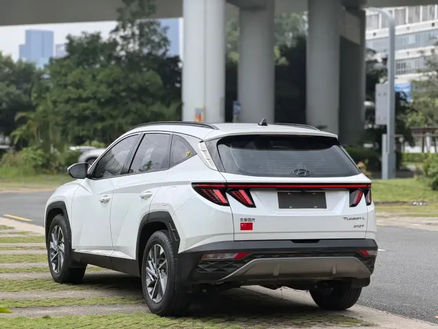 Hyundai Tucson — Фото автомобиля 15