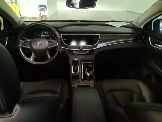 Buick LaCrosse — Фото автомобиля 9