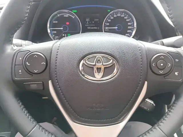 Toyota Levin Twin Engine E+ — Фото автомобиля 6