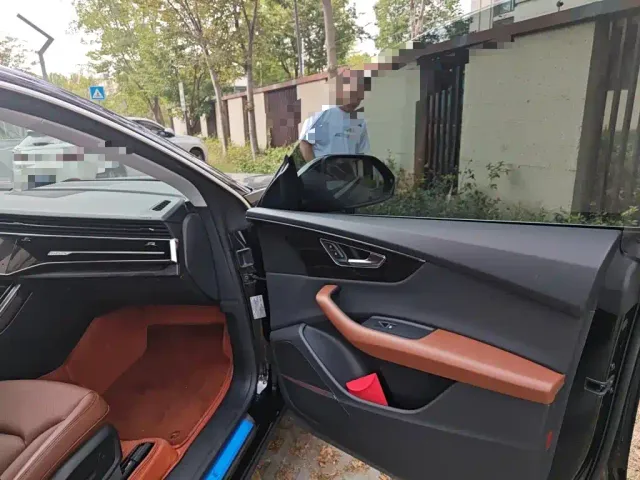 Audi Q8 — Фото автомобиля 19