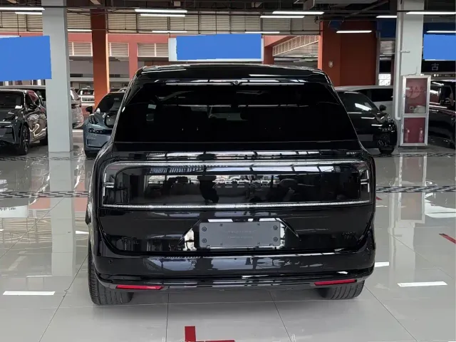 ZEEKR Zeekr 9X 2025 model Ultra Edition 70kWh — Фото автомобиля 19