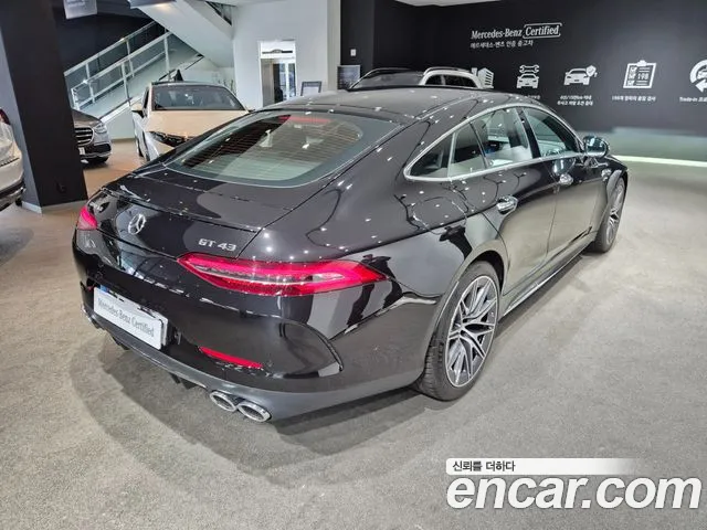 Mercedes-Benz AMG GT 4 двери 43 4MATIC+ — Фото автомобиля 2