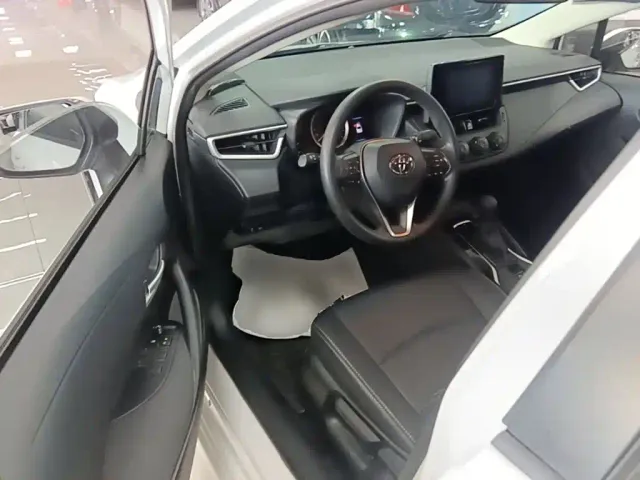 Toyota Corolla — Фото автомобиля 15