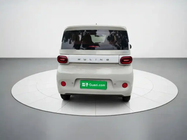 Wuling Hongguang Mini EV — Фото автомобиля 3