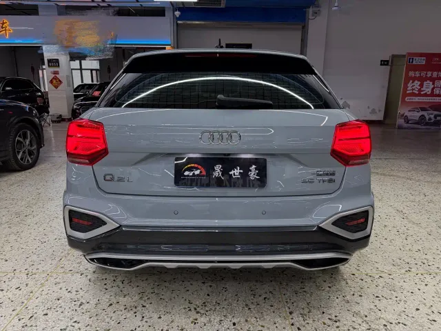 Audi Q2L — Фото автомобиля 5
